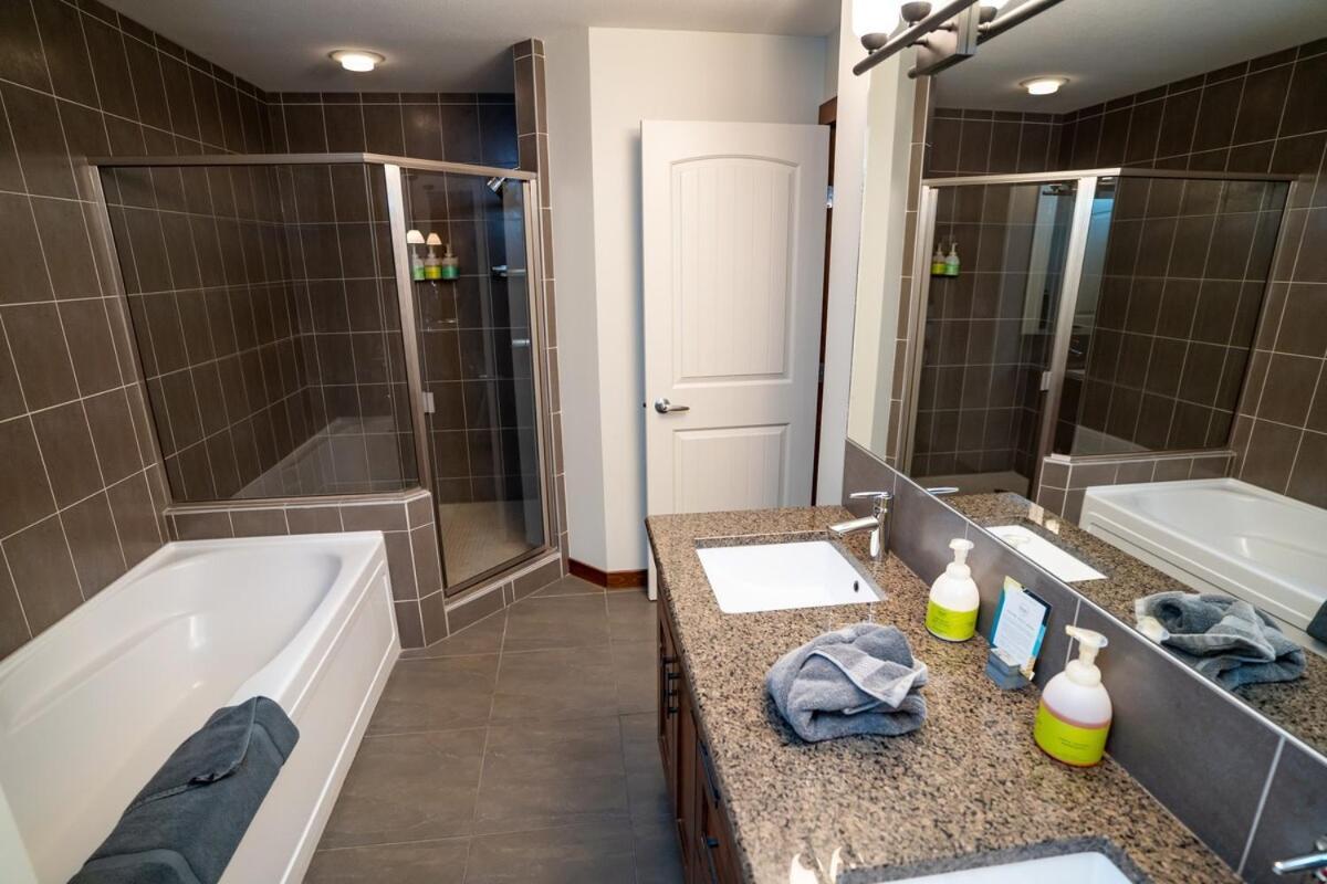 The Raven Suite At Stoneridge Mountain Resort Canmore Exterior photo